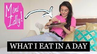 WHAT I EAT in a DAY 2019  FOREIGNER loves INDIAN FOOD  TRAVEL VLOG IV