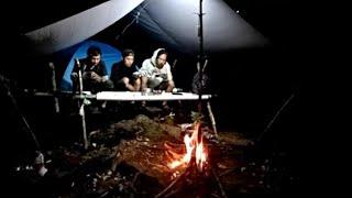 Camping menelusuri hulu sungai mencari spot baru dan bermalam di tengah hutan belantaraeps 7