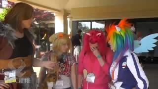 Archive Pegasister Cosplayers Role Play During Interview