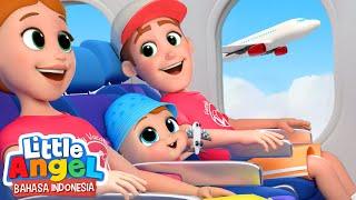 Serunya Naik Pesawat Untuk Pertama Kalinya  Kartun Anak  Little Angel Bahasa Indonesia