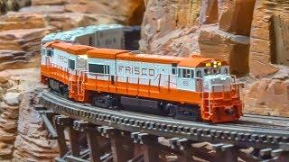 Awesome H0 Trains and Trucks in motion on a HUGE stunning display