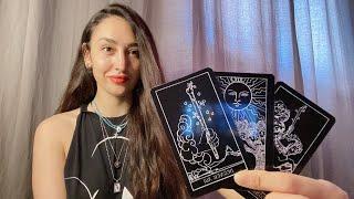 Aklınızdaki kişi ALEV ALEV GELİYOR ️ #tarot #aklımdakikişitarot