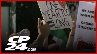 Pro-Palestinian demonstration held at Yonge-Dundas square