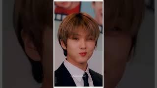 eh tolong dong kemejanya jangan di buka setengah buka semuanya aja gimana #jisung#nct#dream #shorts