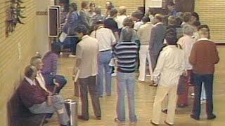 Lines of Spectators Gather for Diane Downs Murder Trial  │  May 18 1984