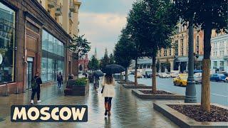  4K RUSSIA MOSCOW - Walking in the rain and the atmosphere of the city ️