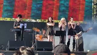 Gary Numan - “Conversation” feat. his 3 daughters - Cruel World Festival Pasadena CA - 51124