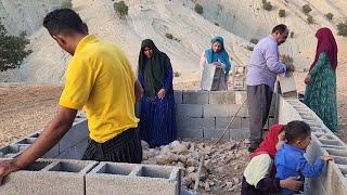 This day🪨 trying to build a house. By Ibrahim with the girls