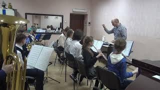 Образцовый оркестр Детской музыкальной школы № 1 г. Хабаровска. Руководитель Галайко А.В. Урок.