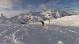 William snowboard jumps in Zermatt