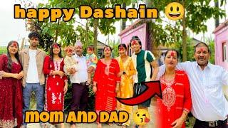 pariwar sanga mileraw Dashain manaudai Happy Dashain Guys 