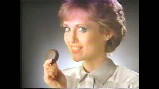 1980s Oreo commercial - Fudge Covered Oreo song