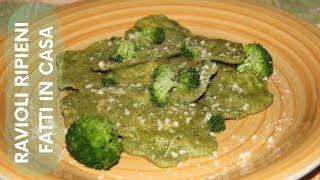 RAVIOLI AL BASILICO RIPIENI DI CAPRINO CON CREMA DI BROCCOLI  RICETTA FACILE