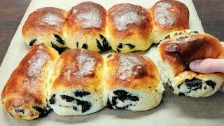 Dough like FLUFF  Very tasty buns with poppy seeds...