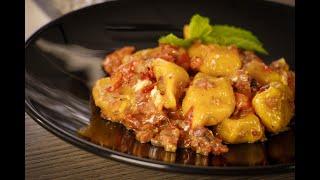 Gnocchi alla curcuma con Speck e Camembert