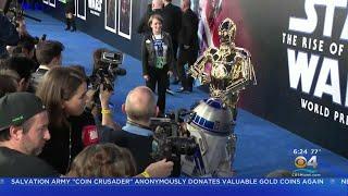 On The Red Carpet Of The Star Wars The Rise Of Skywalker World Premiere