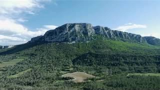 LOeil du Grand Pic Saint Loup