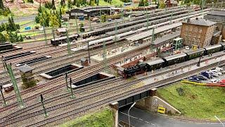 Gigantische Modelleisenbahn Anlage - Deutschland & Hamburg in Spur H0  RE-Upload MiWuLa