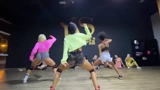 TWERK CLASS  YO PERREO SOLA  TORRY TASS