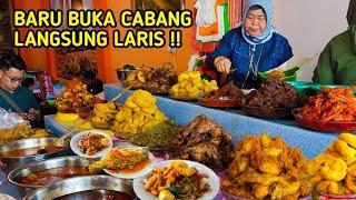 BARU BUKA CABANG LANGSUNG RAMAI PEMBELI NASI KAPAU UNI LINDA KOTA BUKITTINGGI