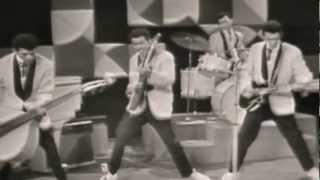 Tielman Brothers - Rollin Rock best rock n roll  Indo Rock Live TV show 1960