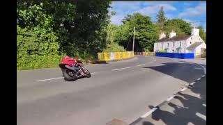 Peter Hickman crashes at Ginger Hall In TT 2024 Senior TT