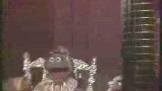 Classic Sesame Street - Im a Baby Rock Me