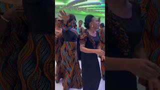 THE BEAUTY OF AFRICAN WEDDING DANCE IN ANKARA GOWN DRESS #africanlifestyle #ankaragown #ankaradress