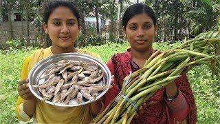 Kochur Loti & Sutki Mach Recipe  Arum Lobe and Dry Fish Curry Cooking By Street Village Food