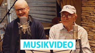 Art Garfunkel Jr. & Art Garfunkel - Ein Zug fährt durch die Nacht 500 Miles Offizielles Video