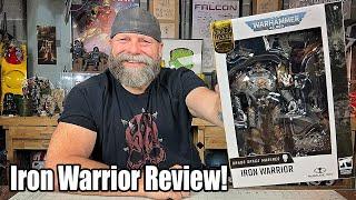Mcfarlane Toys Warhammer 40k Iron Warrior  Unboxing and Review