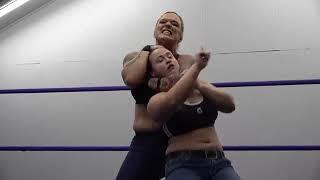 The Alpha Female chokes out Jordynne Grace