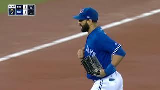 Goins surprises Frazier with the hidden ball trick