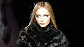 VERSACE FallWinter 2006-07 Milan  Full Show