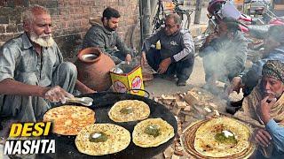 50 YEARS OLD DESI CHEAPEST SAAG PARATHA IN LAHORE  DESI NASHTA -  SAAG MAKHAN WITH ALOO PARATHA