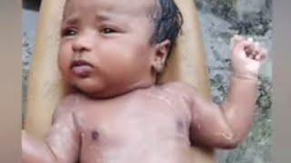 How to bath newborn baby15 days old