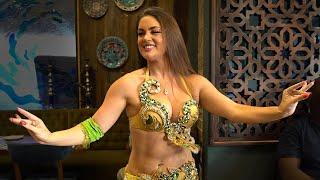 Beautiful arabic girl belly dance   best belly dance  #Dubai2021