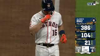 Aledmys Díaz puts the Astros ahead in the 7th inning with a two run home run