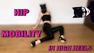 Hip Mobility Exercises EASY & HOT - Improve your flexibility with Catwoman