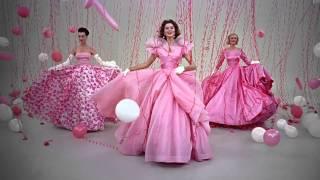 Funny Face Think Pink Song 1080p HD - Audrey Hepburn & Fred Astaire 1 of 10