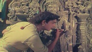 ಜಕಣಾಚಾರಿ ಮಾಡಿದ ಮೂರ್ತಿಯಿಂದ ಕಪ್ಪೆಯನ್ನು ಹೊರ ತೆಗೆದ ಡಂಕಣ  Amarashilpi Jakanachari Kannada Movie Scene