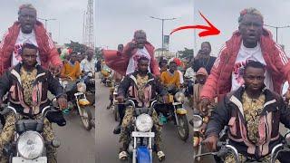 Portable Career is Over as he Cause Heavy Traffic in the Street of Lagos with Bikes fan’s Blast him