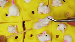 ASMR Plucking Mouse Who moved my cheese?