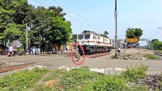 live train accident situation  MAN vs   train  kolkata Rajdhani express 