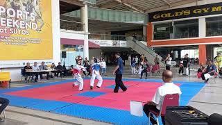 Tendangannya Terarah KARATE SUPER FIGHT Sutos Surabaya