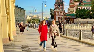 Moscow Walk - Revolution Square Nikolskaya Street Red Square