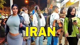  SHIRAZ city NightLife  Night walk in center of SHIRAZ IRAN  ایران