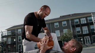 Джейсон Стэтхэм vs баскетболистовJason Statham vs basketball players 1080p