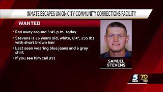 Officials search for inmate who escaped from Union City prison