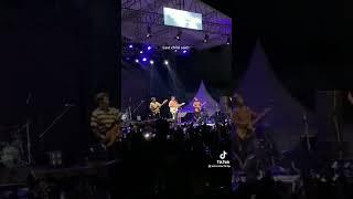 LAST CHILD - BERNAFAS TANPAMU DI KONSER